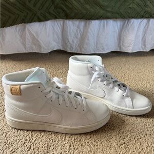 NIKE SNEAKERS - COURT LEGACY MID